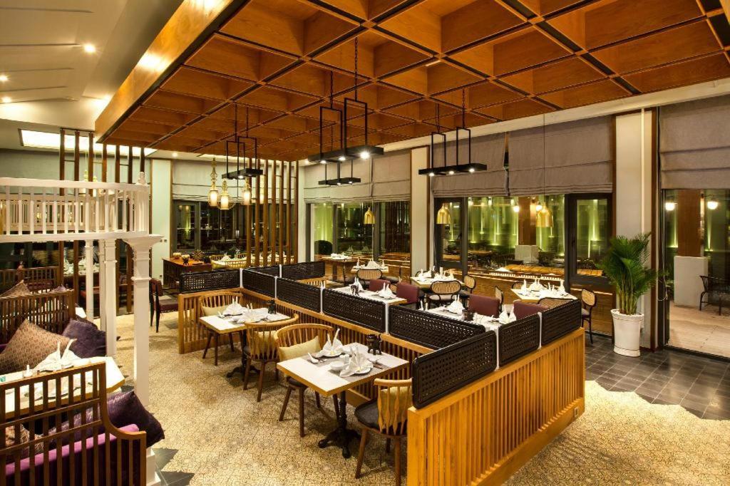 Vinoasis Phu Quoc Hotel Bien Hoa Eksteriør billede